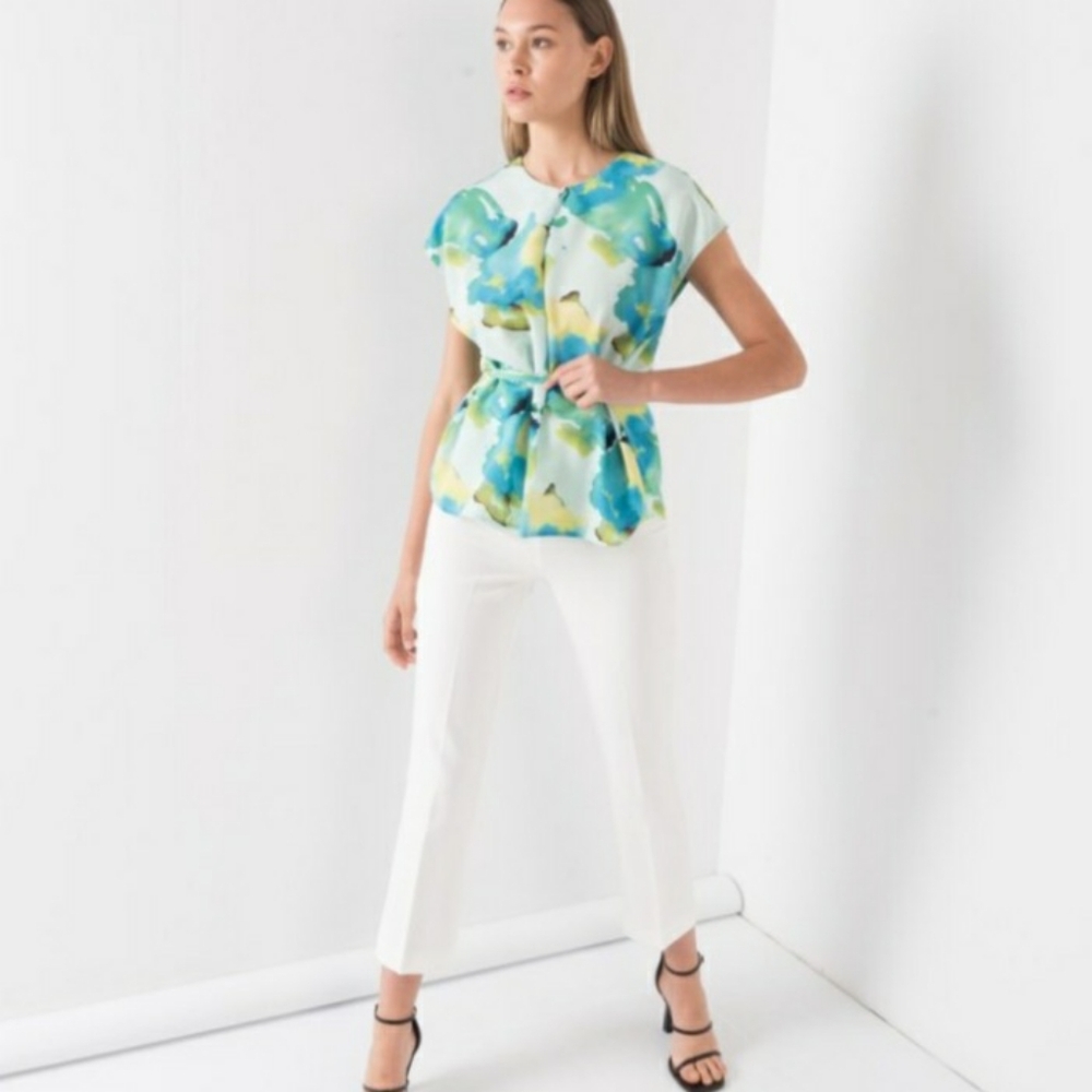 ● Metaphor | petite fresh look top